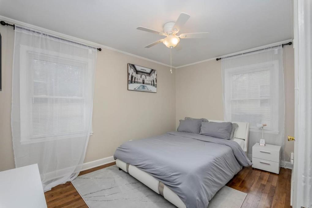 Minutes Away From Downtown Area Appartement Charlotte Buitenkant foto